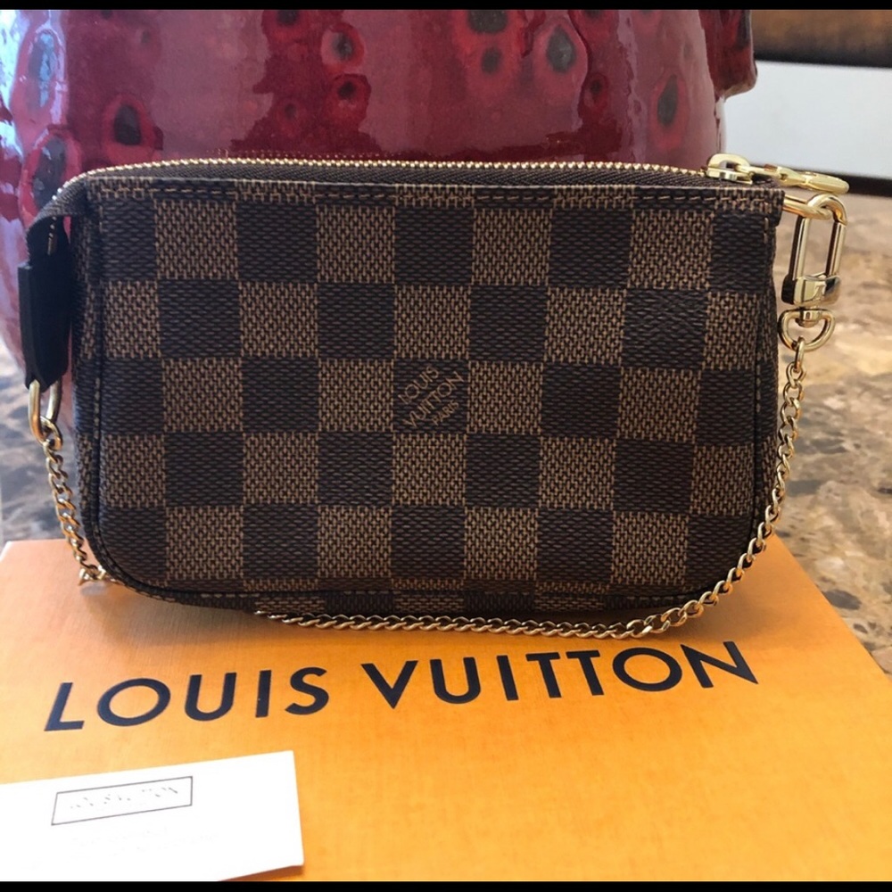 Louis Vuitton Damier Ebene Mini Pochette BNWOT